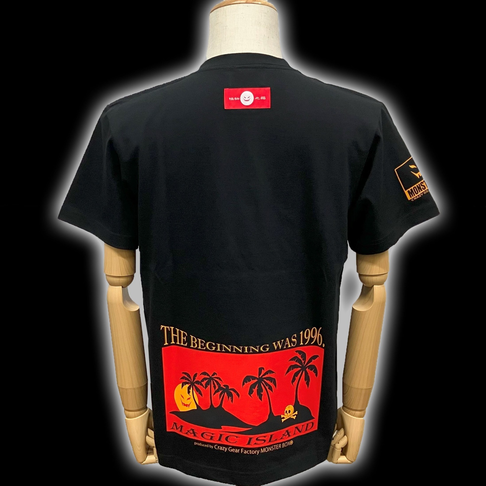 MB MAGIC ISLAND Tシャツ BLACK